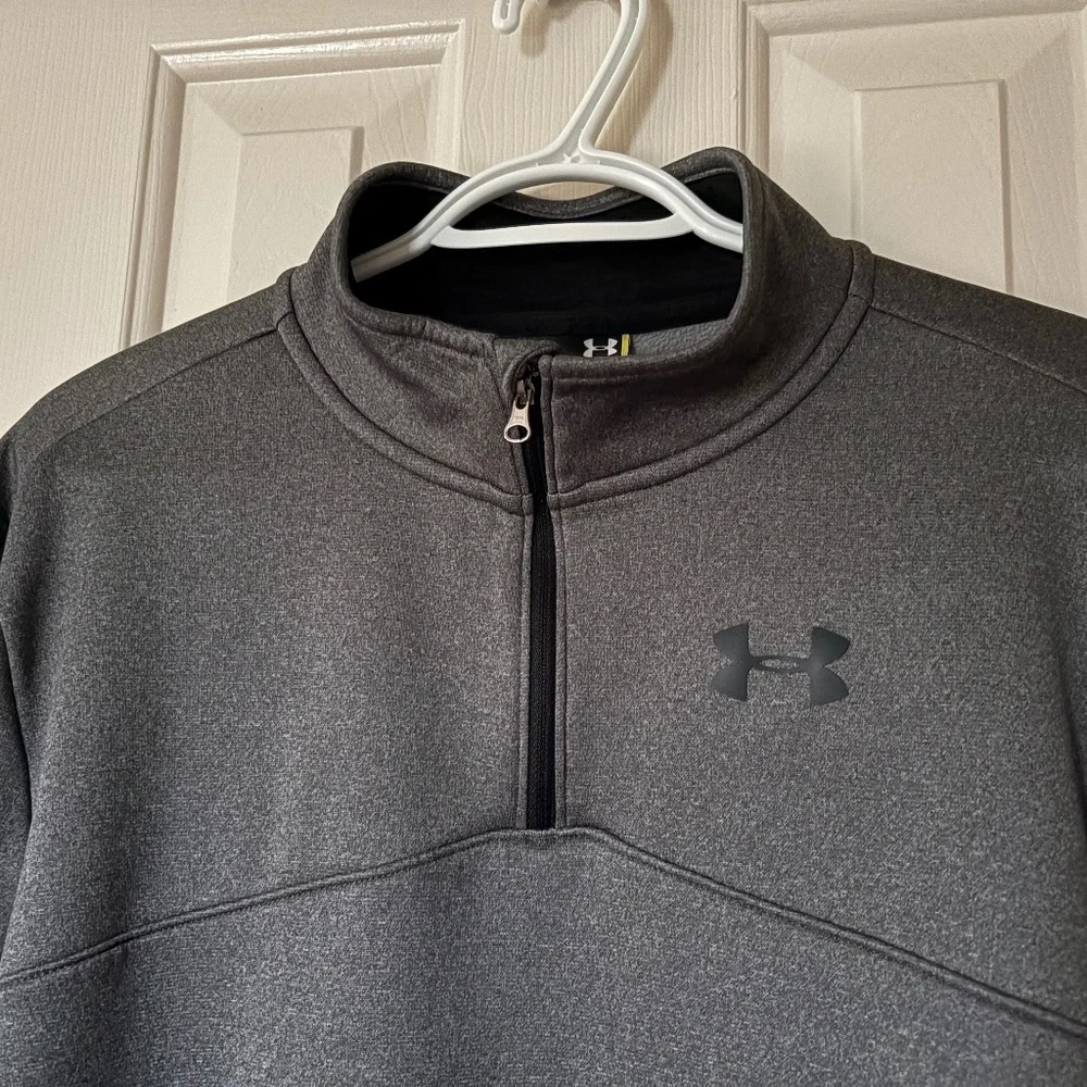 Under Armour Size Large Gray Quarter Zip - Picture 2 of 5